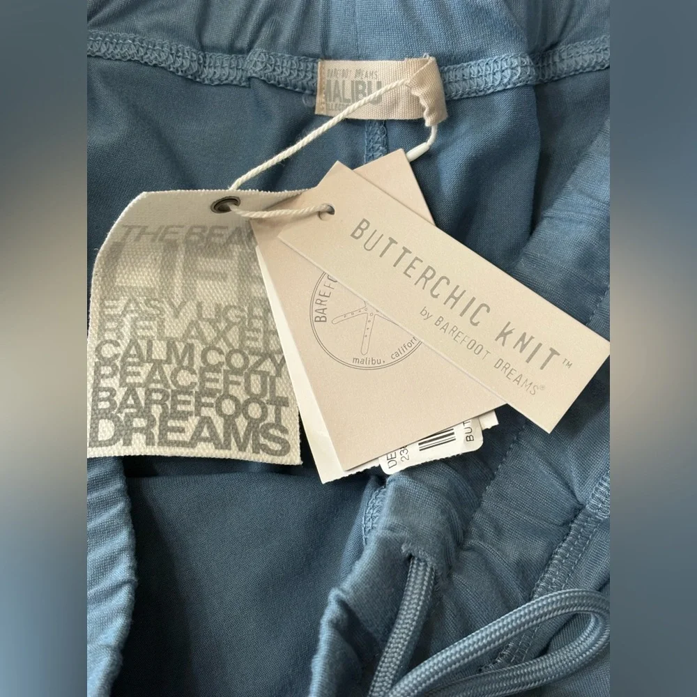 BAREFOOT DREAMS Malibu Collection Butterchic Knit Joggers in Stargazer Blue NWT - Picture 5 of 5